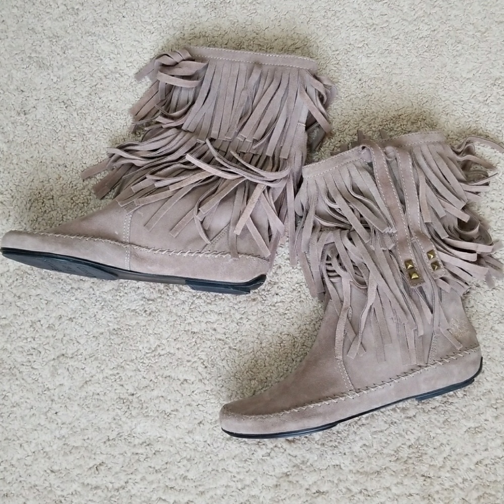JUICY COUTURE Tara Fringe boots